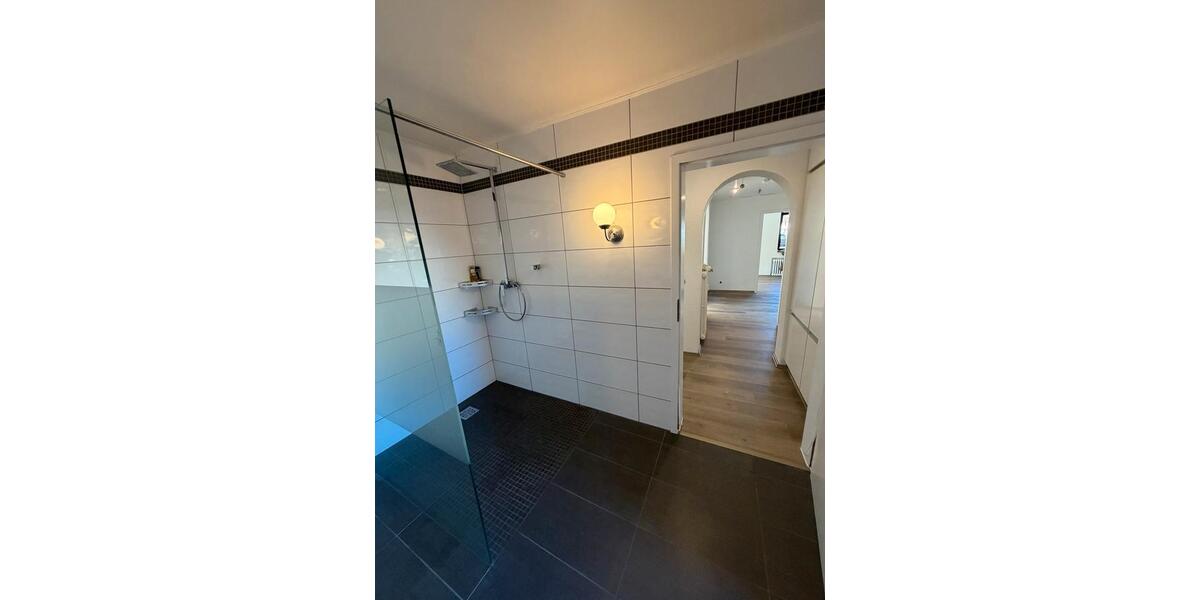 Erdgeschoßwohnung Duisburg Walsum - 3.5 Zimmer, 94 m&sup2;, 1.150&euro; | Angebot:25258855