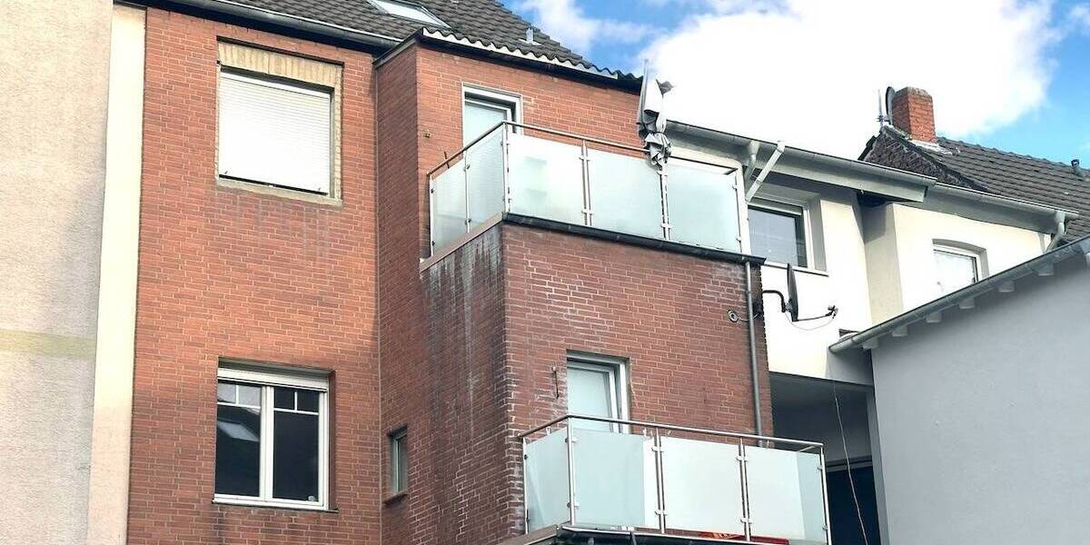 Mehrfamilienhaus, Wohnhaus Neuss Norf - 6 Zimmer, 156 m&sup2;, 398.000&euro; | Angebot:26641441
