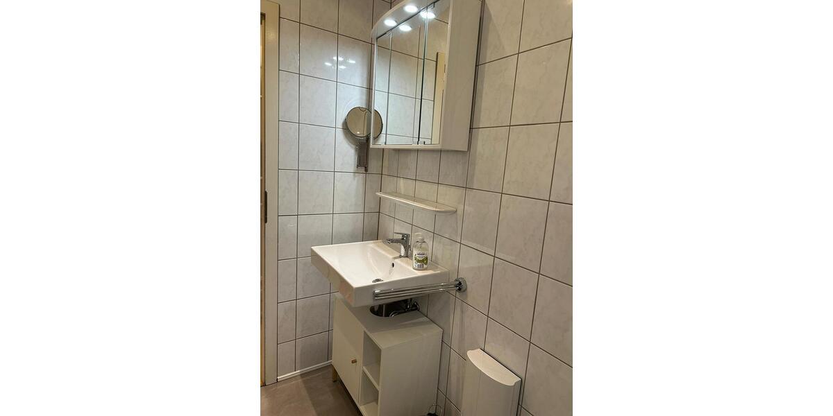Etagenwohnung Krefeld Dießem - 2 Zimmer, 40 m&sup2;, 640&euro; | Angebot:26094955
