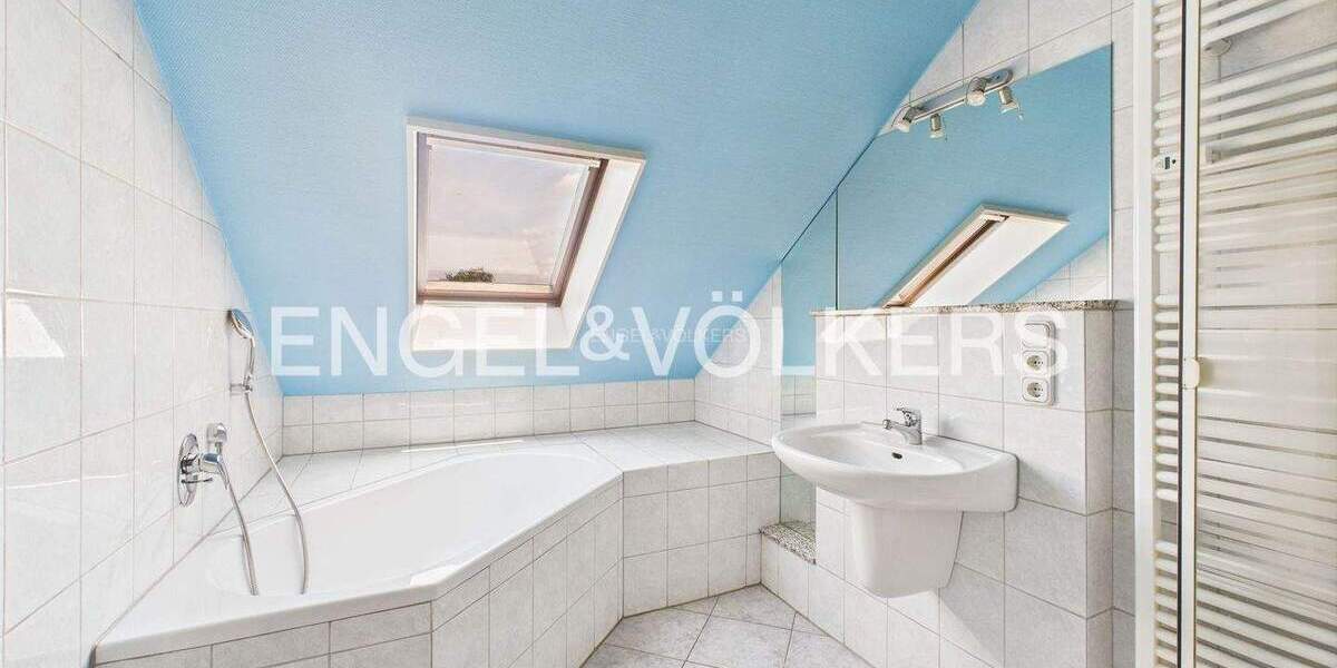 Etagenwohnung Viersen Hamm - 3 Zimmer, 90 m&sup2;, 210.000&euro; | Angebot:25780089