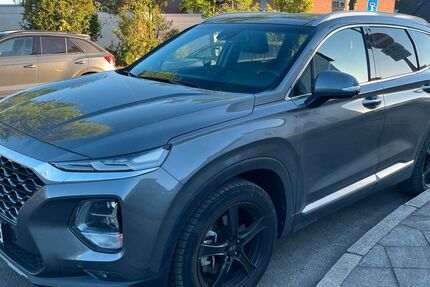 Hyundai SANTA FE 55.000 km 27.300 &euro; Düsseldorf 40591