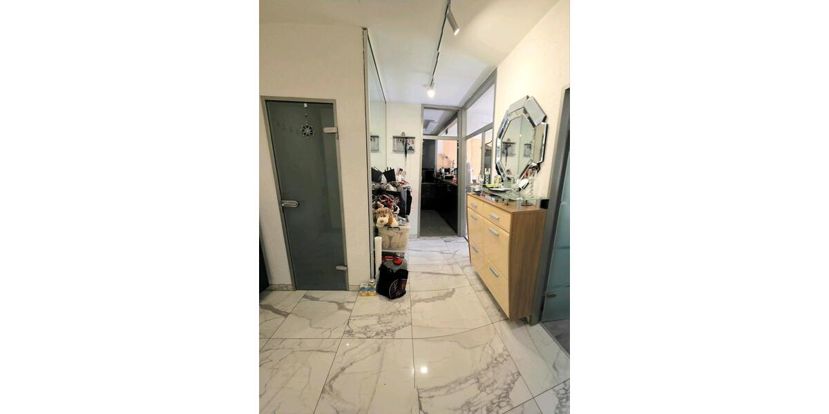 Erdgeschoßwohnung Krefeld Bockum - 2.5 Zimmer, 61 m&sup2;, 249.000&euro; | Angebot:27231080
