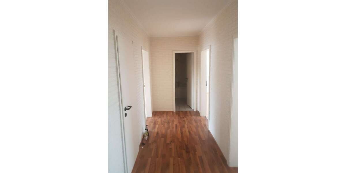Etagenwohnung Moers - 3 Zimmer, 75 m&sup2;, 485&euro; | Angebot:25213024