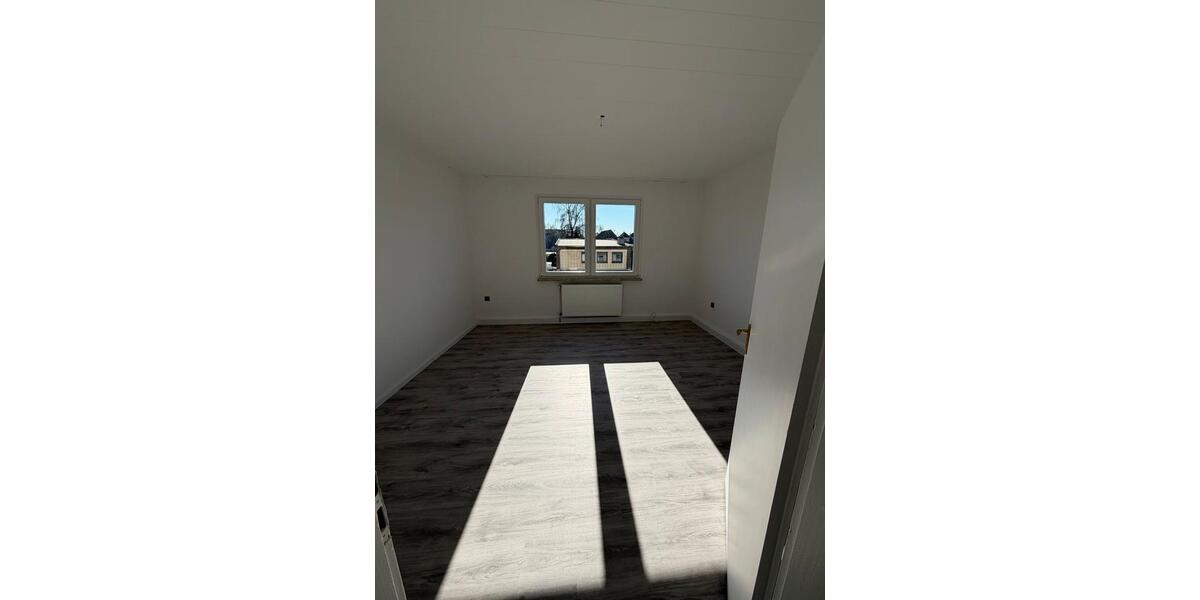 Etagenwohnung Wesel - 3.5 Zimmer, 67 m&sup2;, 950&euro; | Angebot:25307137