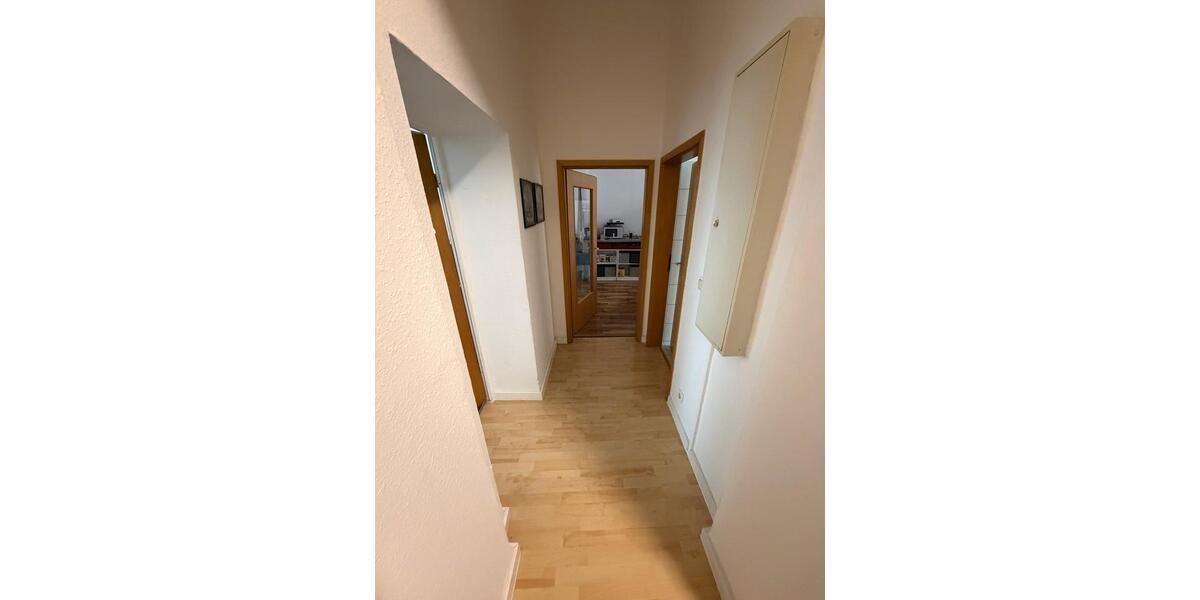 Erdgeschoßwohnung Oberhausen - 3.5 Zimmer, 95 m&sup2;, 1.500&euro; | Angebot:25926370