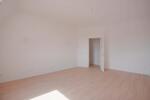 Dachgeschoßwohnung Mülheim an der Ruhr - 3 Zimmer, 92 m&sup2;, 910&euro; | Angebot:26688507