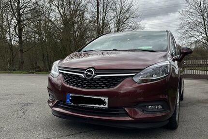 Opel Zafira Tourer 122.000 km 11.800 &euro; Düsseldorf 40595