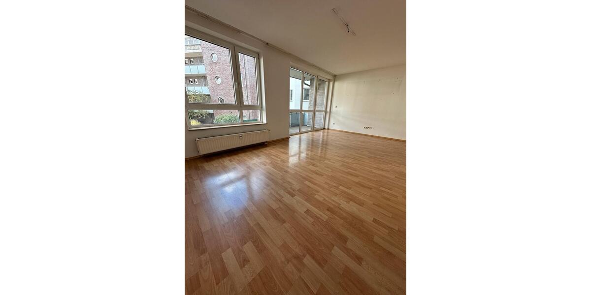 Etagenwohnung Duisburg Duisburg-Mitte - 2.5 Zimmer, 63 m&sup2;, 535&euro; | Angebot:25289557