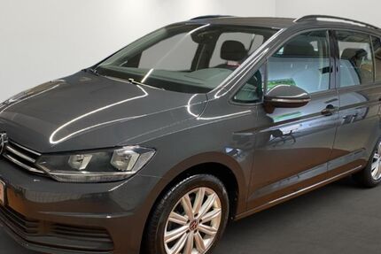 VW Touran 41.513 km 27.190 &euro; Düsseldorf 40233