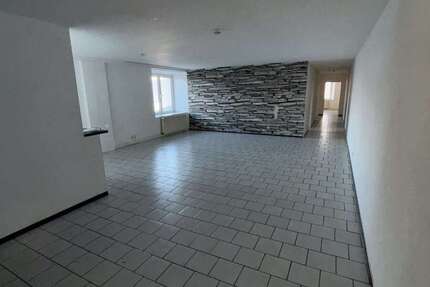 Wohnung Duisburg Friemersheim - 5 Zimmer, 156 m&sup2;, 650&euro; | Angebot:25830493