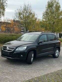 VW Tiguan 121.387 km 7.600 &euro; Neuss 41469
