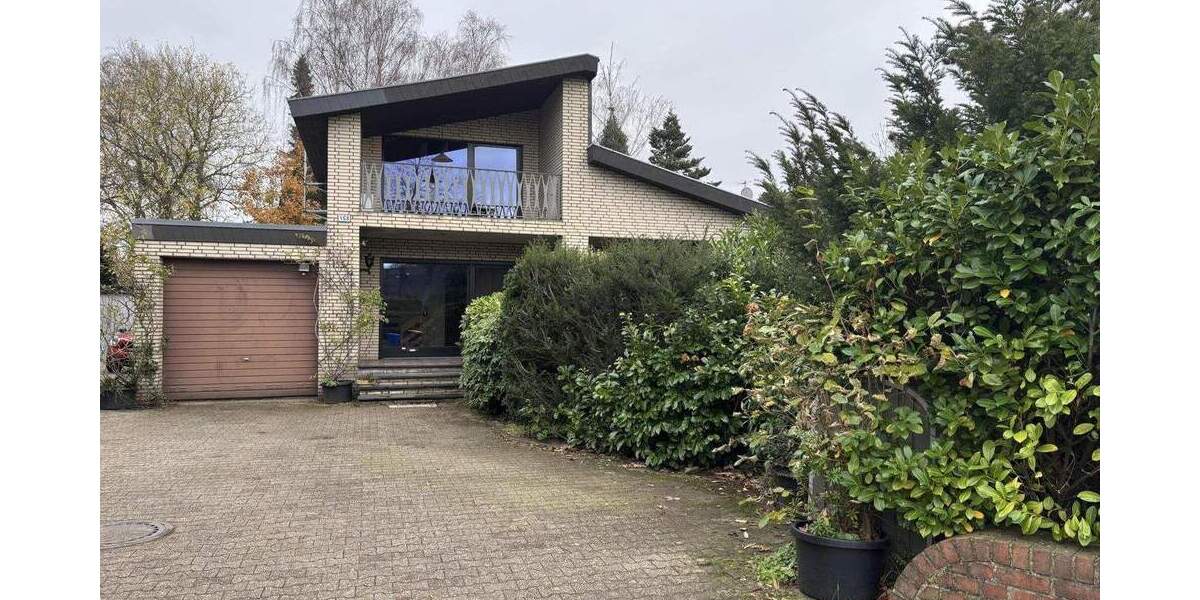 Einfamilienhaus Krefeld Traar - 7 Zimmer, 214 m&sup2;, 750.000&euro; | Angebot:25693386