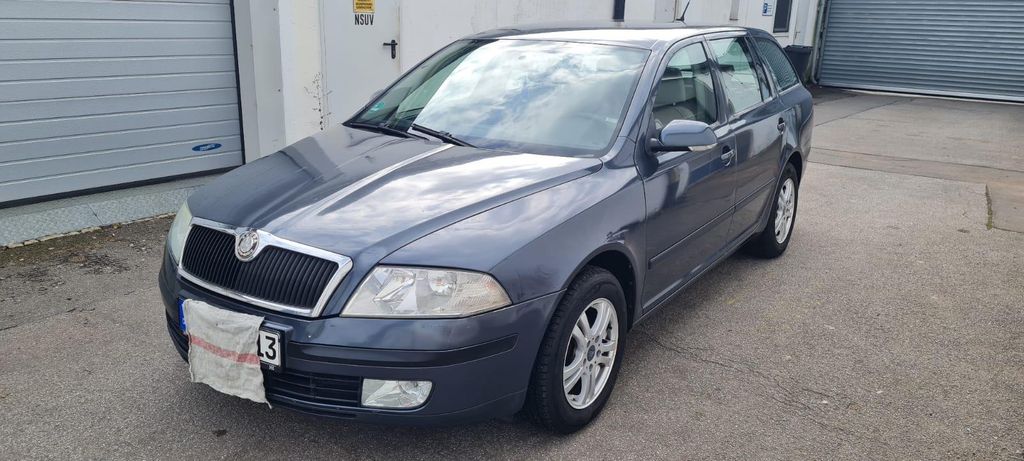 Skoda Octavia 200.000 km 2.199 &euro; Neuss 41468