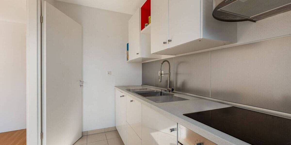 Etagenwohnung Düsseldorf Bilk - 2 Zimmer, 63 m&sup2;, 355.000&euro; | Angebot:26065138