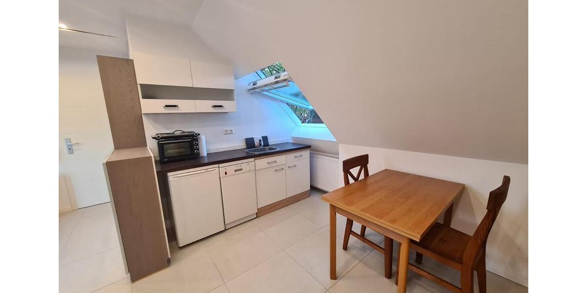 Etagenwohnung Essen Stadtbezirk IV - 1 Zimmer, 34 m&sup2;, 310&euro; | Angebot:25127430