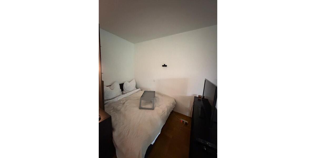 Erdgeschoßwohnung Essen Stadtbezirk II - 1 Zimmer, 42 m&sup2;, 1.190&euro; | Angebot:25859707