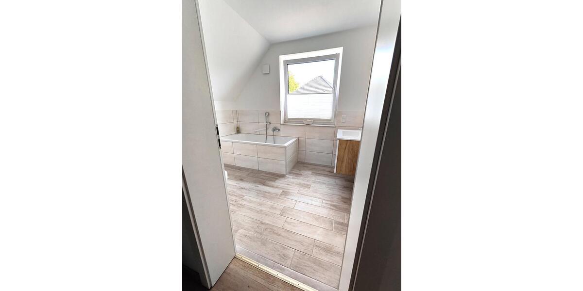 Einfamilienhaus Kamp-Lintfort Lintfort - 5 Zimmer, 100 m&sup2;, 570.000&euro; | Angebot:26589502
