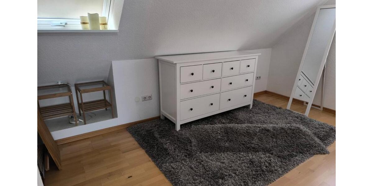 Einfamilienhaus Duisburg Hamborn - 4 Zimmer, 900&euro; | Angebot:23410101