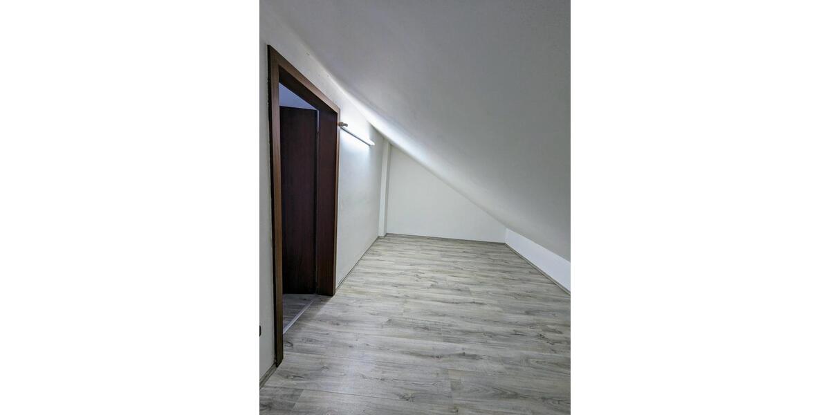 Doppelhaushälfte Dinslaken Lohberg - 4 Zimmer, 124 m&sup2;, 1.850&euro; | Angebot:26523211