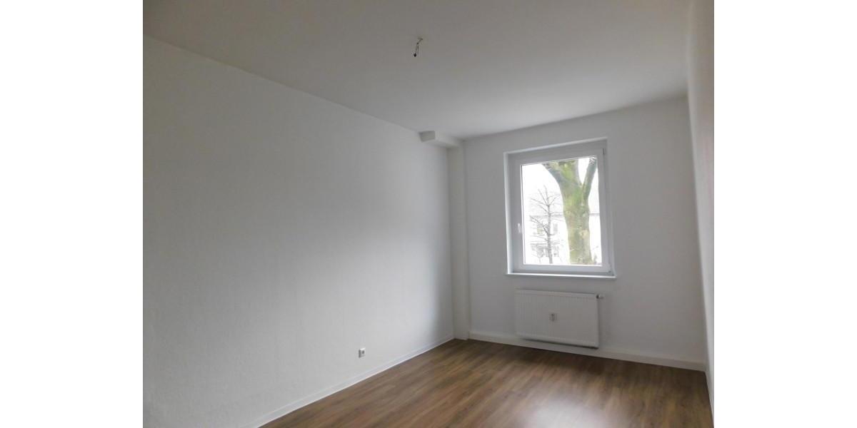 Etagenwohnung Essen Stadtbezirk IV - 3 Zimmer, 76 m&sup2;, 700&euro; | Angebot:25137616