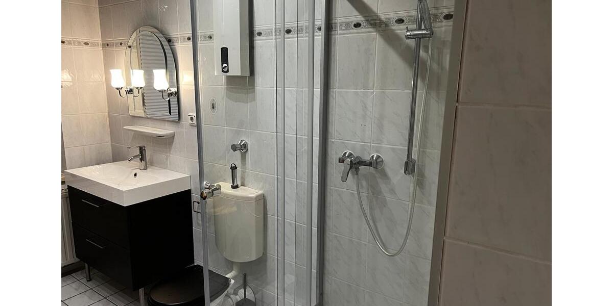 Etagenwohnung Oberhausen Schmachtendorf - 3 Zimmer, 72 m&sup2;, 720&euro; | Angebot:26679357