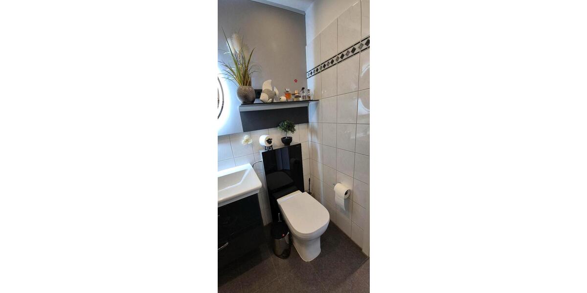 Hochparterre Krefeld Dießem - 2 Zimmer, 59 m&sup2;, 160.000&euro; | Angebot:26552344