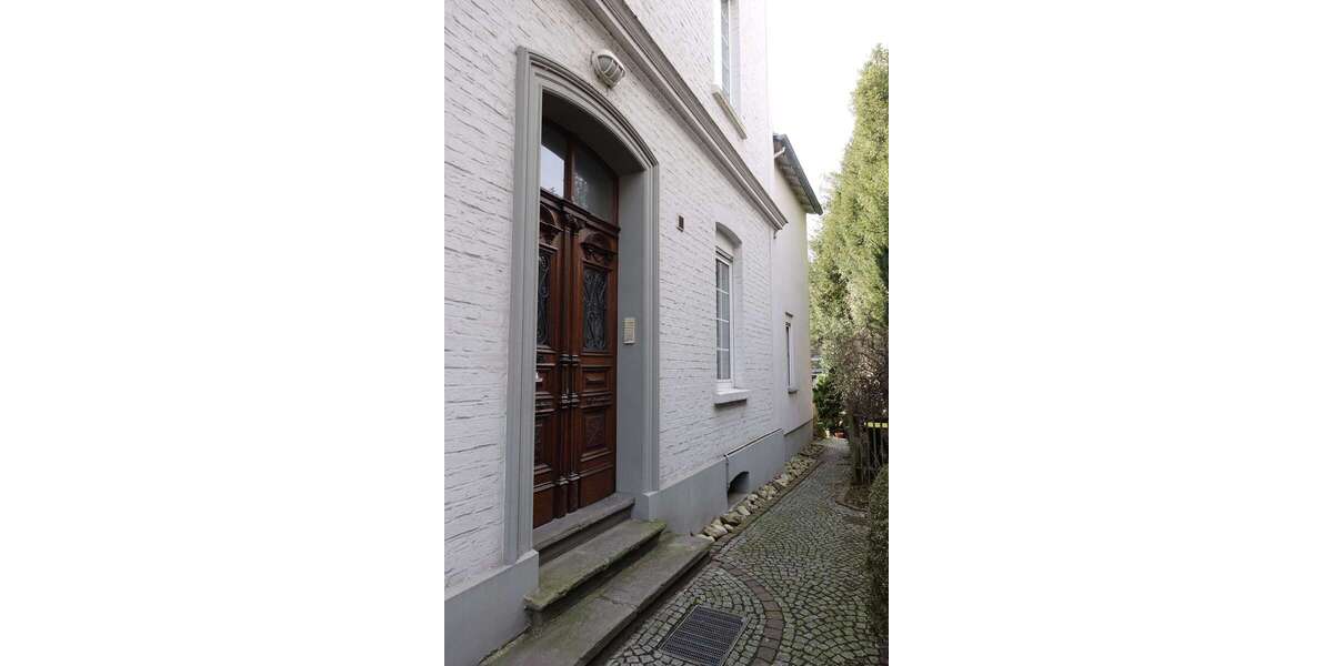 Etagenwohnung Essen - Essen-Werden Werden - 2.5 Zimmer, 38 m&sup2;, 400&euro; | Angebot:25894399