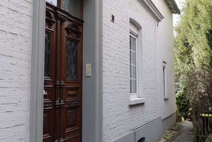 Wohnung Essen - Essen-Werden Werden - 2.5 Zimmer, 38 m&sup2;, 400&euro; | Angebot:25894399