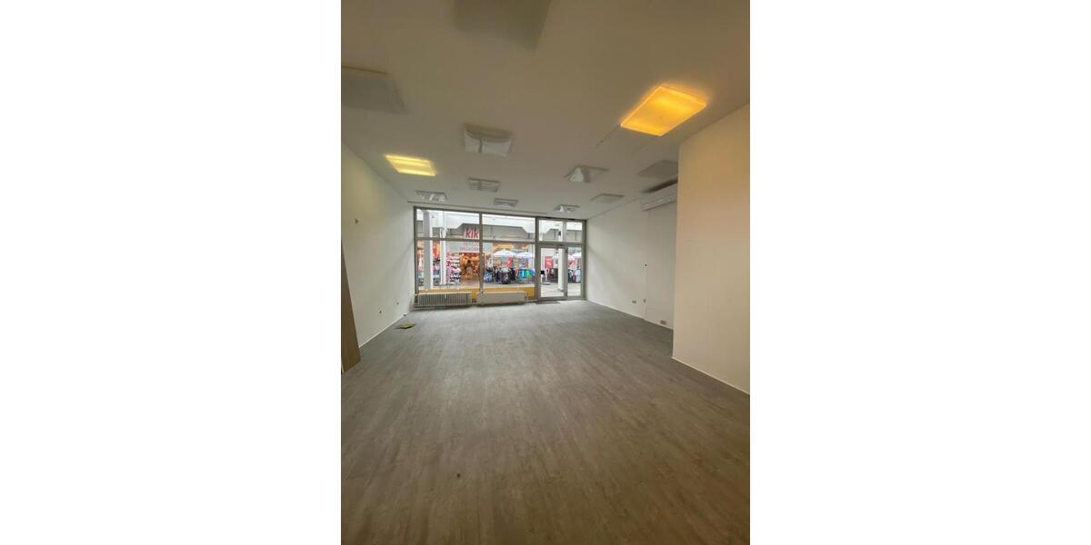 Gewerbeobjekt Ratingen Tiefenbroich - 853&euro; | Angebot:23229052