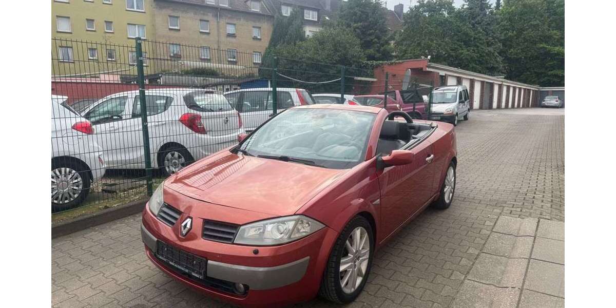 Renault Megane 136.000 km 2.500 &euro; Essen 45143