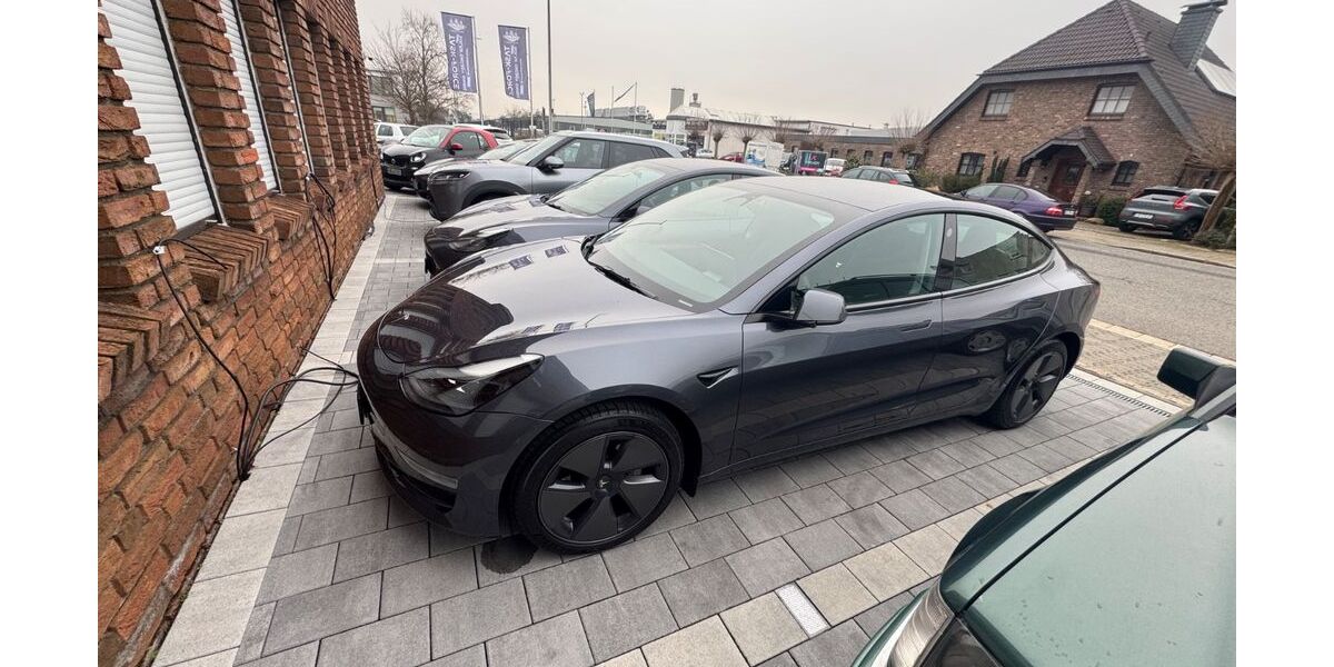 Tesla Model 3 50.000 km 32.000 &euro; Moers 47441