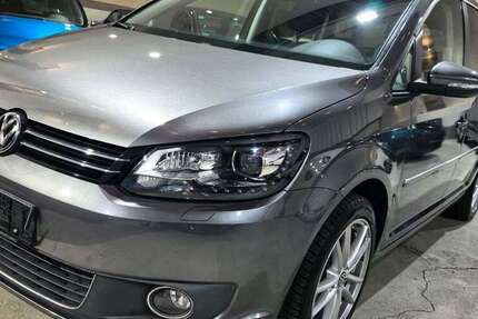 VW Touran 99.559 km 11.400 &euro; Voerde 46562
