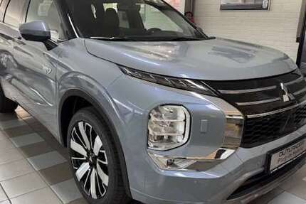 Mitsubishi Outlander 1.750 km 51.990 &euro; Moers 47443
