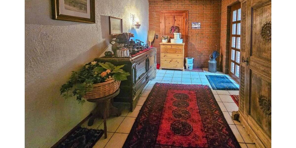 Einfamilienhaus Viersen Rahser - 8 Zimmer, 240 m&sup2;, 295.000&euro; | Angebot:26658608