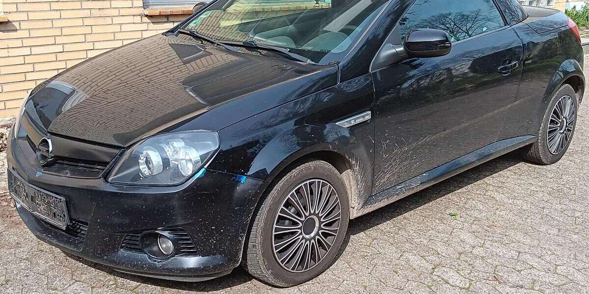Opel Tigra 125.000 km 1.500 &euro; Tönisvorst 47918