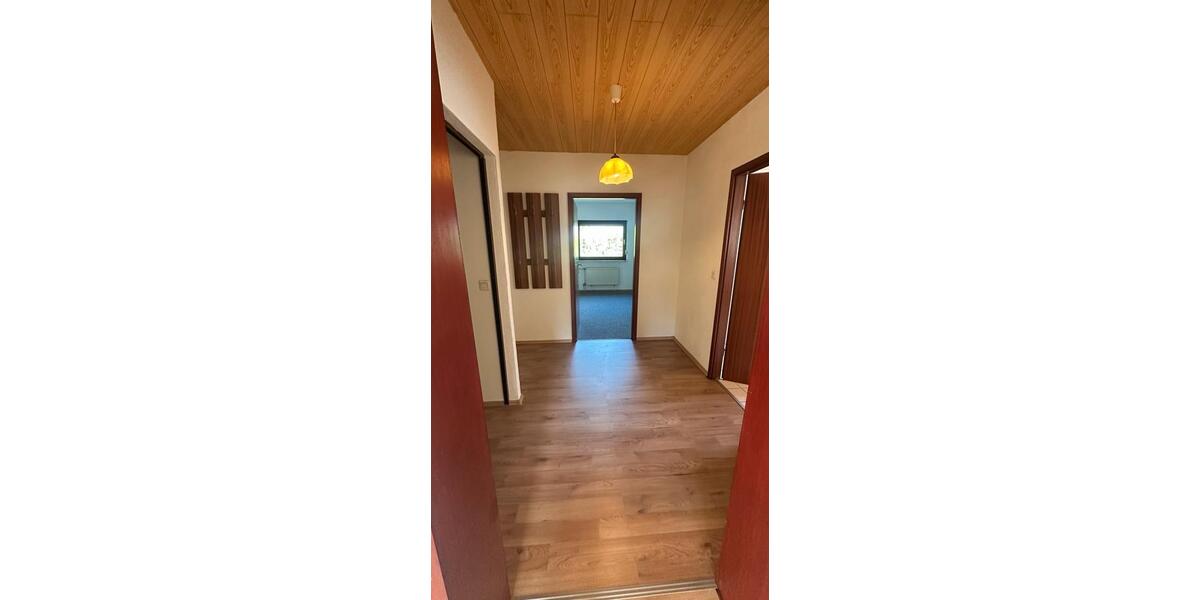 Maisonettenwohnung Krefeld Hülser Berg - 5 Zimmer, 105 m&sup2;, 1.180&euro; | Angebot:25947682