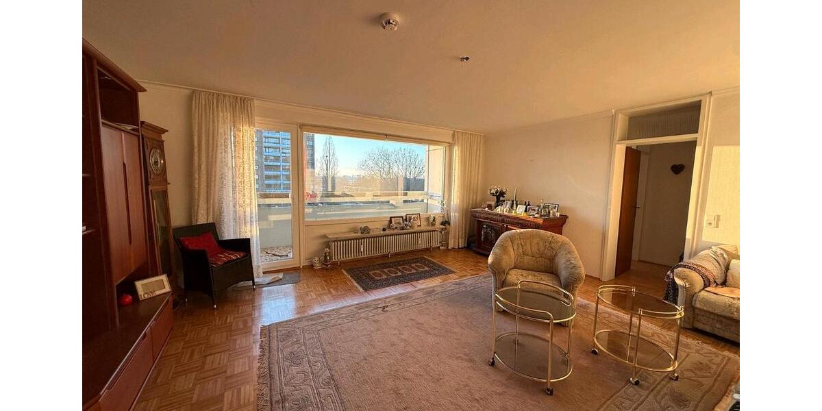 Etagenwohnung Düsseldorf Stadtbezirk 6 - 3 Zimmer, 88 m&sup2;, 359.000&euro; | Angebot:24780655