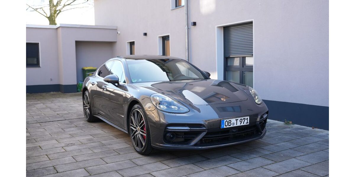 Porsche Panamera 60.000 km 86.999 &euro; Oberhausen 46119