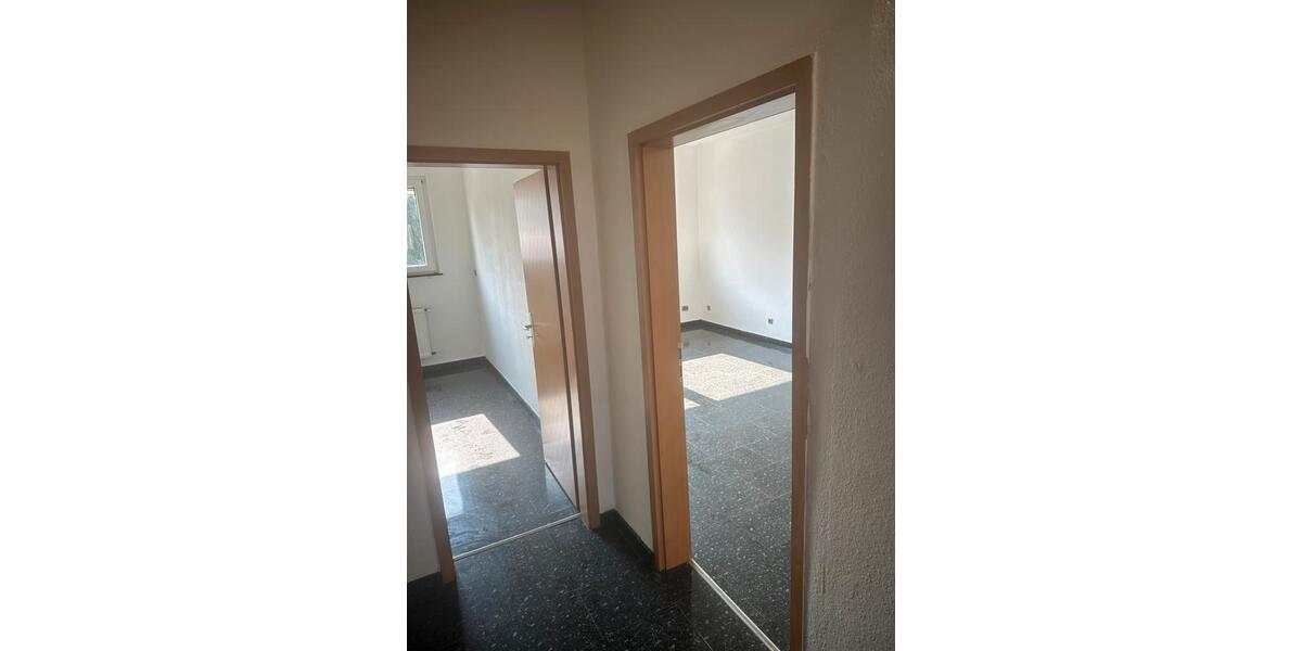 Etagenwohnung Essen Stadtbezirk VI - 2.5 Zimmer, 53 m&sup2;, 565&euro; | Angebot:25853037