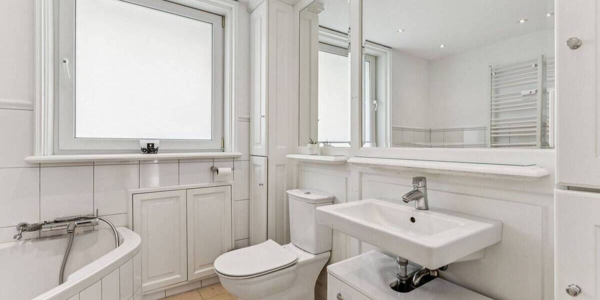 Etagenwohnung Meerbusch Büderich - 3 Zimmer, 122 m&sup2;, 1.850&euro; | Angebot:26742031