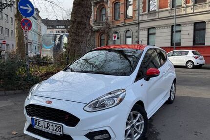 Ford Fiesta 135.000 km 6.199 &euro; Düsseldorf 40477
