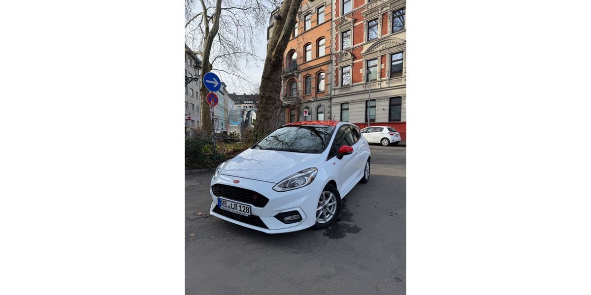 Ford Fiesta 135.000 km 6.199 &euro; Düsseldorf 40477