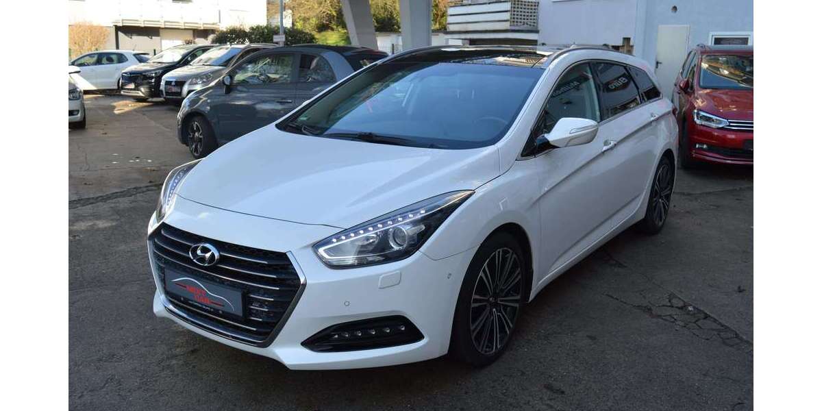 Hyundai i40 133.000 km 7.990 &euro; Mülheim 45473