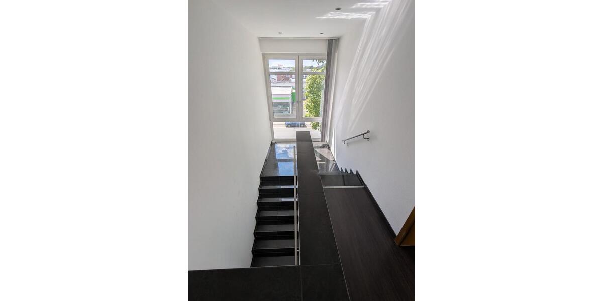Maisonettenwohnung Krefeld Benrad - 4 Zimmer, 168 m&sup2;, 430.000&euro; | Angebot:26545174