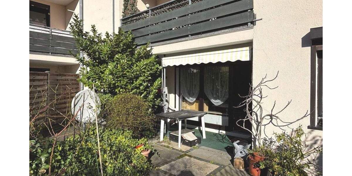 Etagenwohnung Krefeld Cracau - 3 Zimmer, 95 m&sup2;, 169.000&euro; | Angebot:25741183
