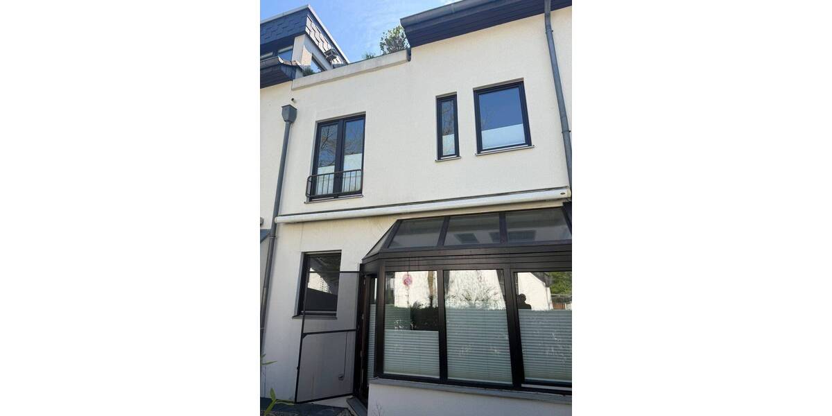 Reihenmittelhaus Ratingen Zentrum - 1 Zimmer, 107 m&sup2;, 469.000&euro; | Angebot:26741884