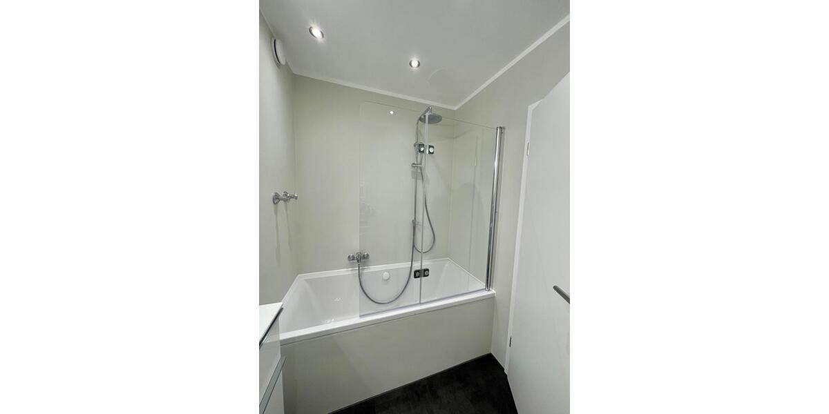 Etagenwohnung Düsseldorf Stadtbezirk 2 - 1.5 Zimmer, 53 m&sup2;, 339.000&euro; | Angebot:25872397