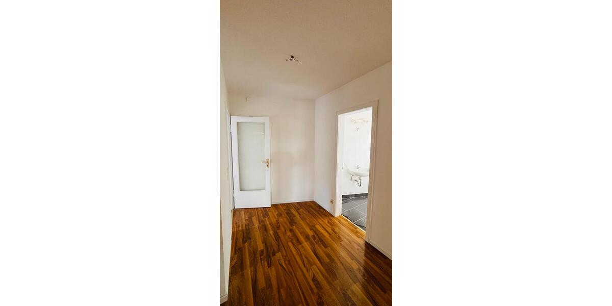 Etagenwohnung Duisburg Essenberg - 2 Zimmer, 60 m&sup2;, 490&euro; | Angebot:26621335