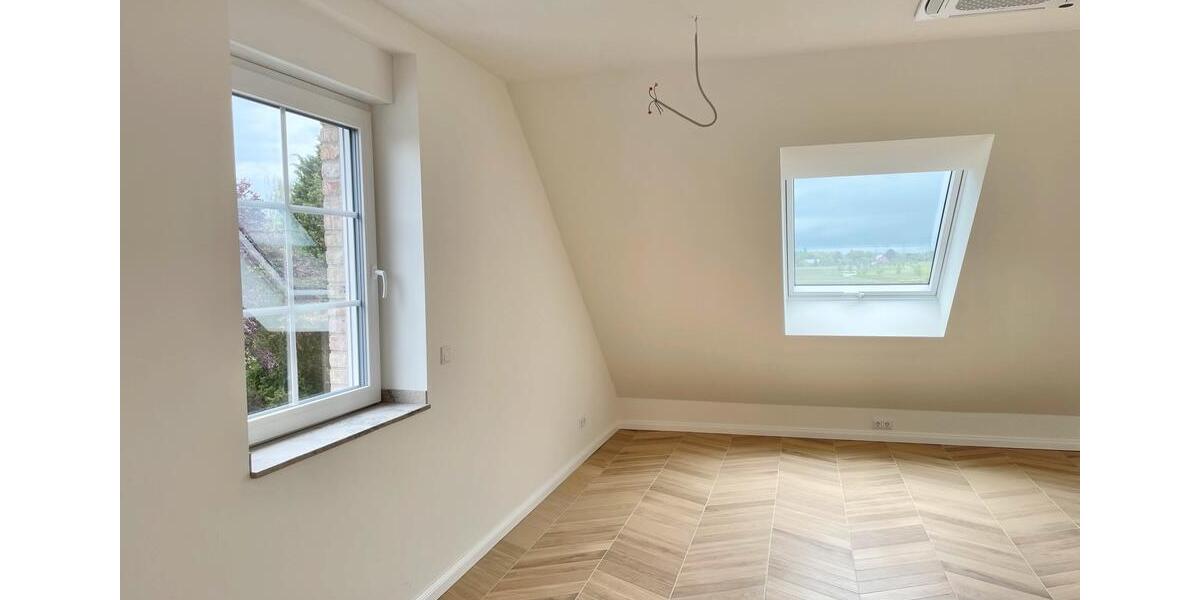Dachgeschoßwohnung Meerbusch - 2 Zimmer, 85 m&sup2;, 1.530&euro; | Angebot:26620047