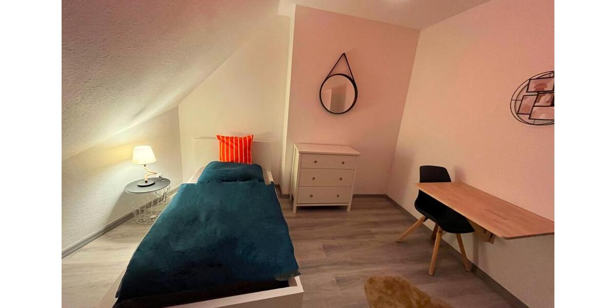 Maisonettenwohnung Essen Stadtbezirk III - 3 Zimmer, 74 m&sup2;, 1.380&euro; | Angebot:25541346